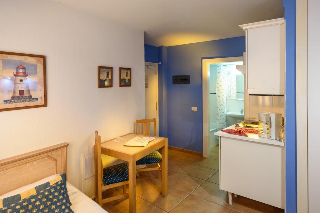 Apartamentos Oro Blanco Playa de las Americas  Bagian luar foto