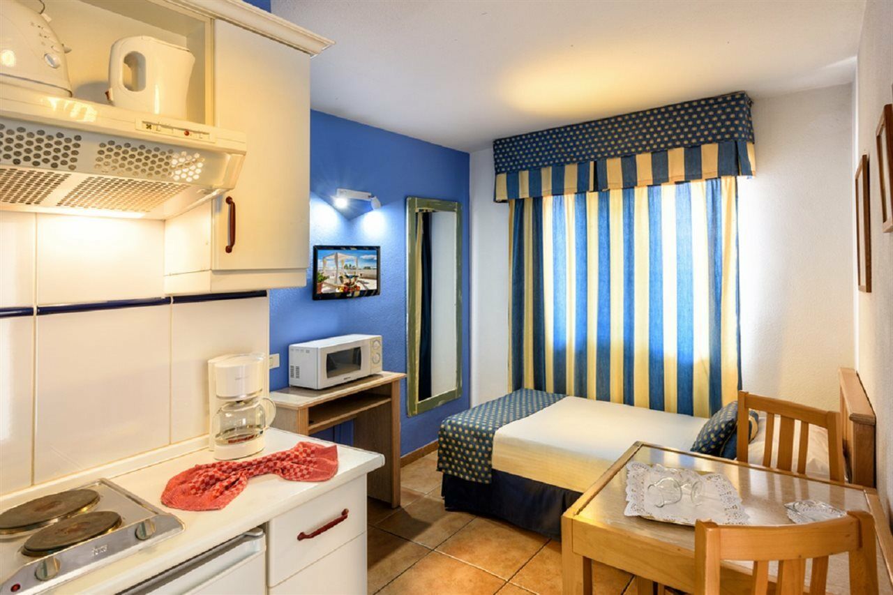 Apartamentos Oro Blanco Playa de las Americas  Bagian luar foto